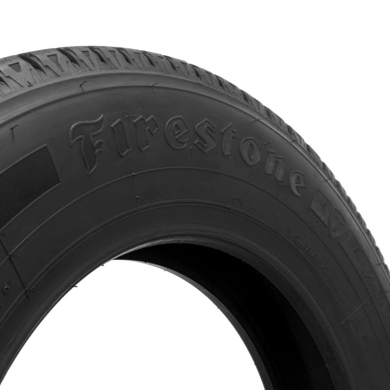 Firestone  VANHAWK 2 WINTER 215/70 R15