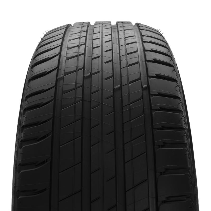 Michelin  LATITUDE SPORT 3 235/65 R17