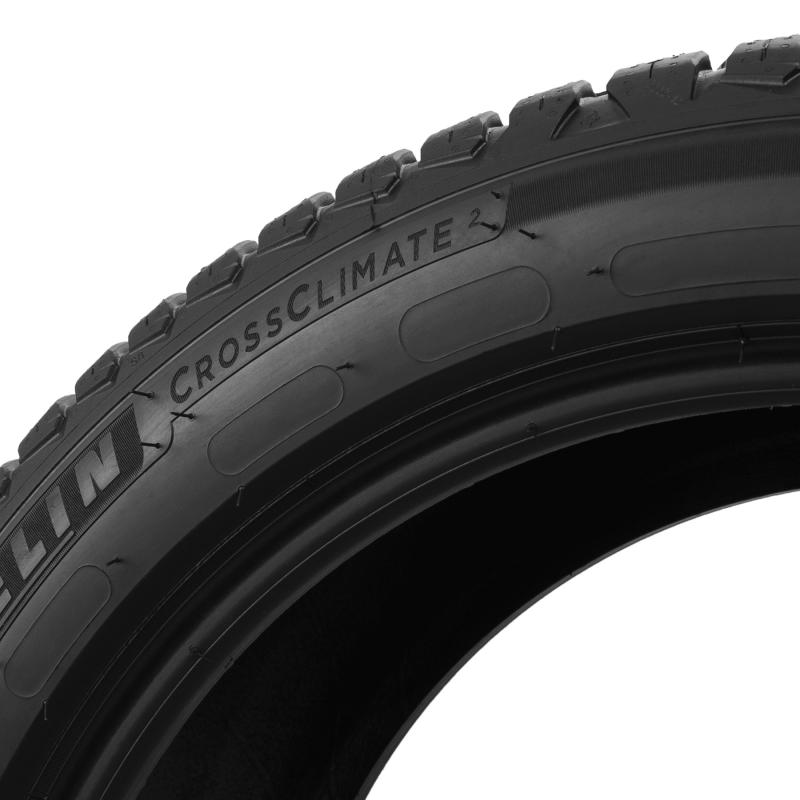 Michelin  CROSSCLIMATE 2 255/65 R17
