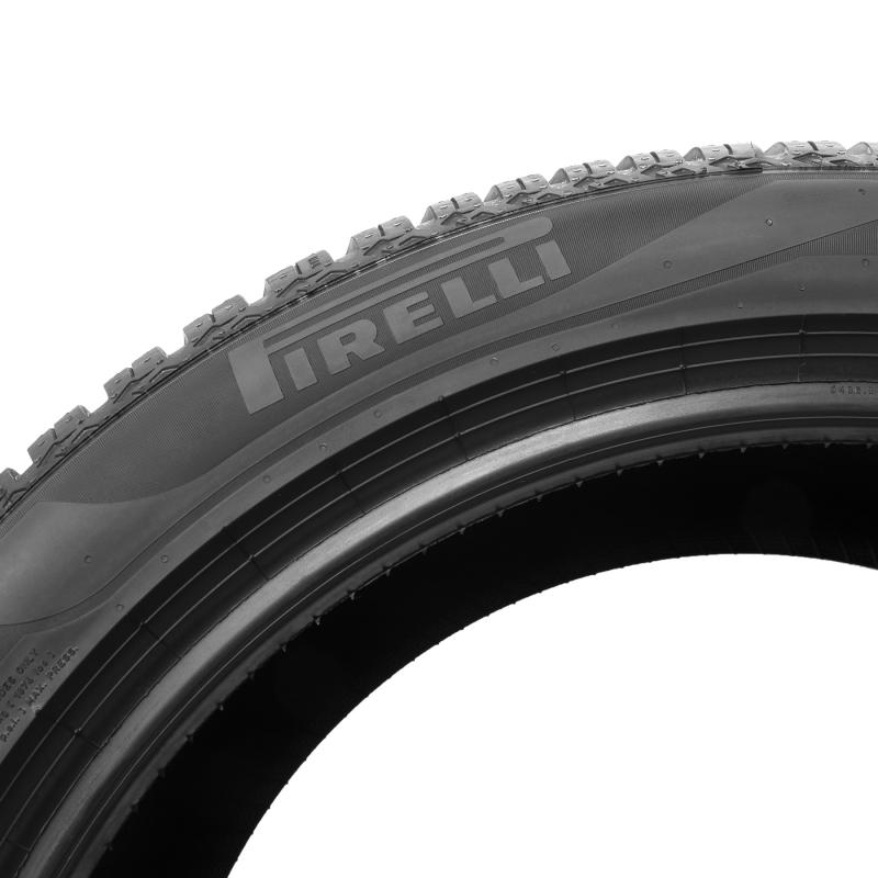Pirelli  SCORPION ALL SEASON SF2 235/65 R18