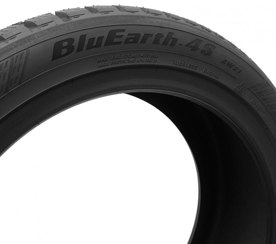Yokohama  BluEarth-4S AW21 225/40 R18