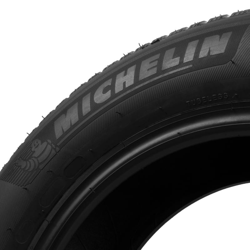 Michelin  CROSSCLIMATE+ 225/40 R18