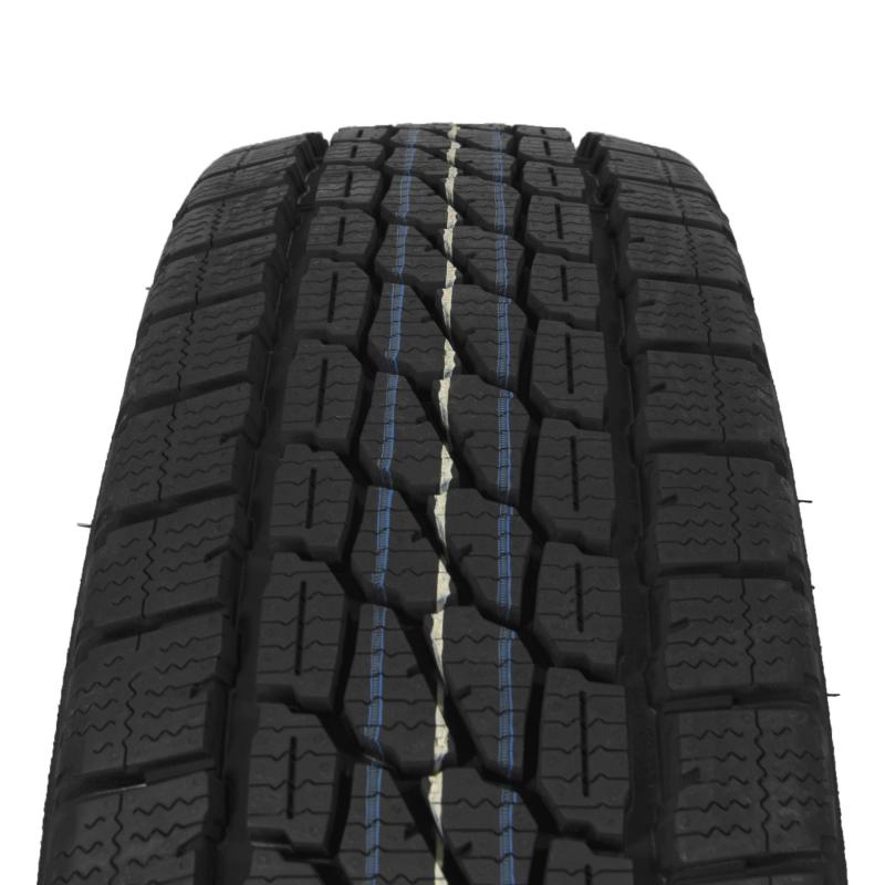 Firestone  VANHAWK 2 WINTER 215/70 R15
